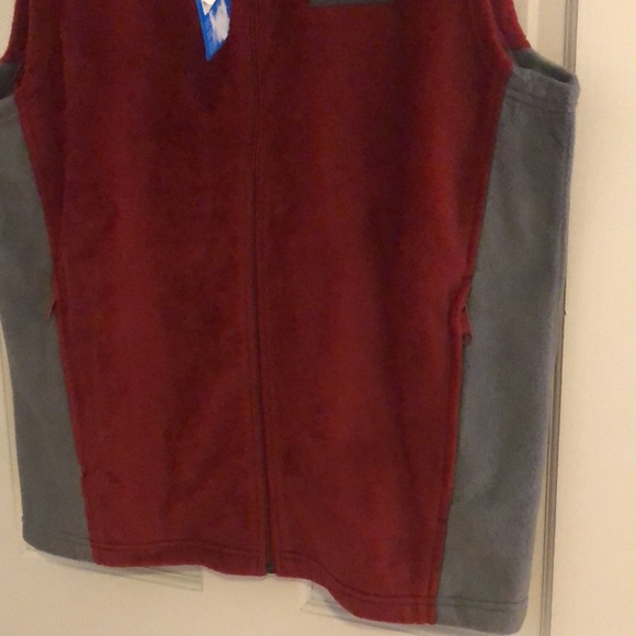 NWT Columbia Granite Mountain Maroon & Gray Vest M - Picture 5 of 10